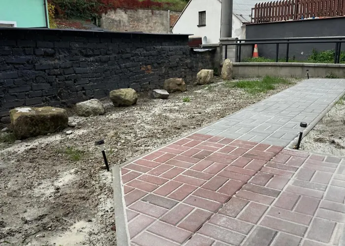 Na Hejtmance U Letiste V Mlade Boleslavi Daire *